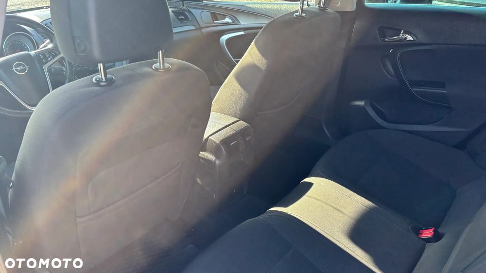 Opel Insignia 2.0 CDTI Cosmo - 25