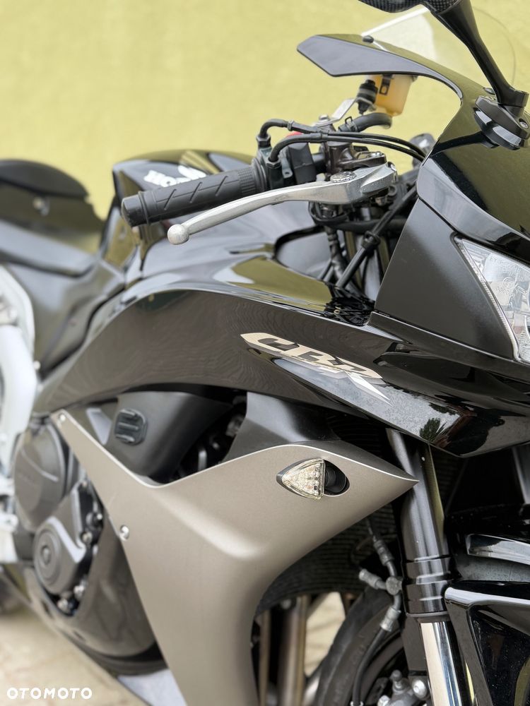Honda CBR - 4