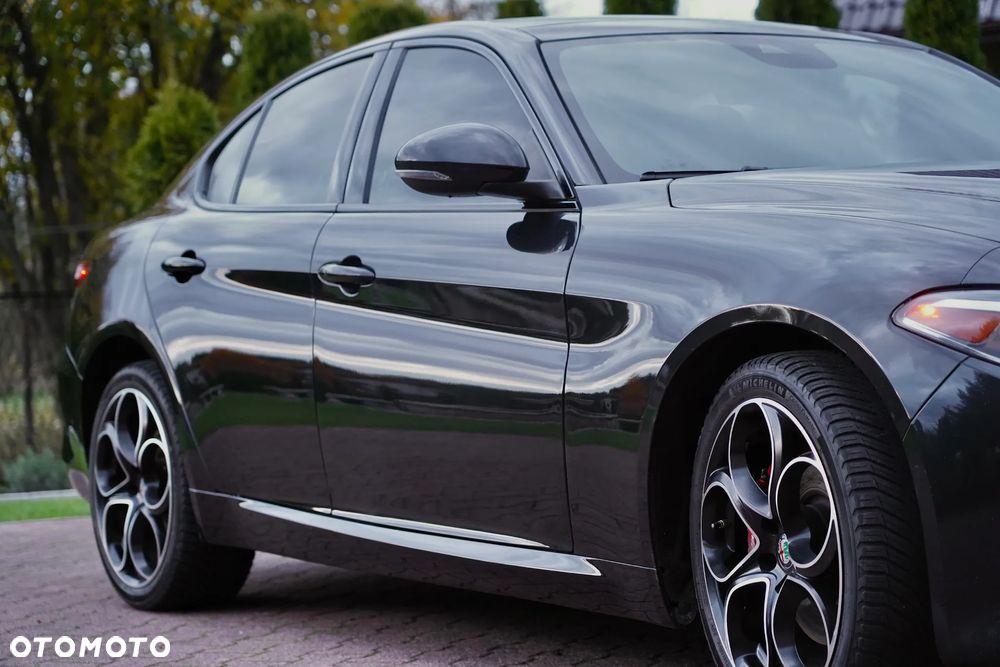 Alfa Romeo Giulia 2.0 Turbo TI Q4 - 5