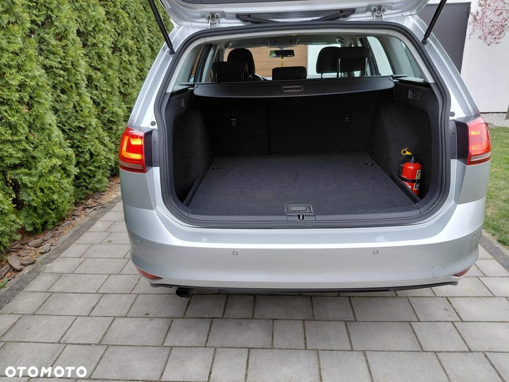 Volkswagen Golf 1.6 TDI BlueMot Comfortline - 15