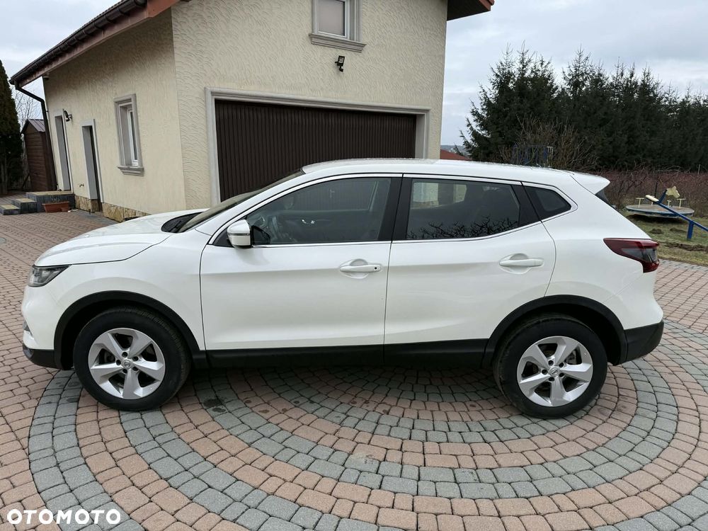 Nissan Qashqai 1.5 dCi N-WAY - 4
