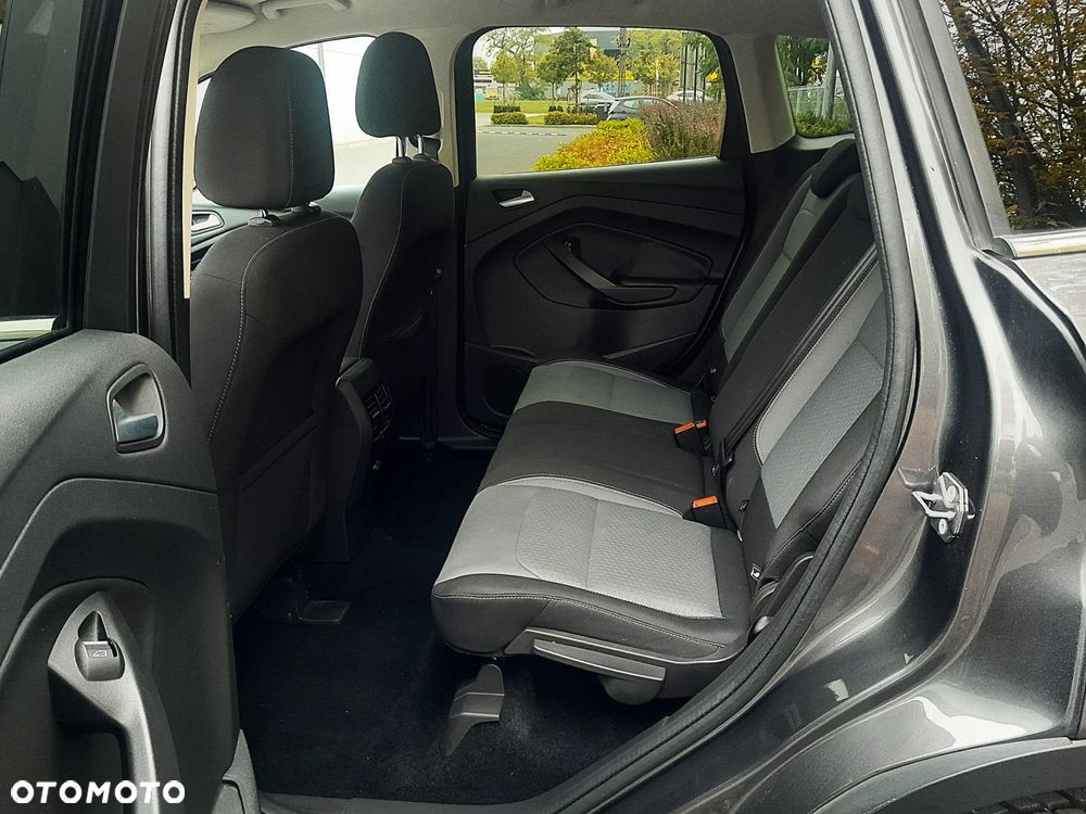 Ford Kuga 1.5 EcoBoost 2x4 Titanium - 11