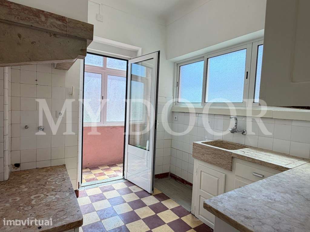 Apartamento T1+1 - Moscavide - R/C Alto - Central - Grande imagem: 3/22