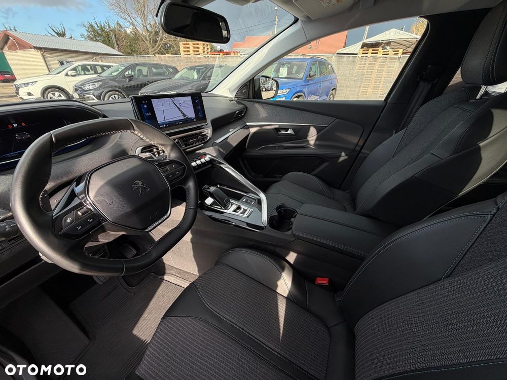 Peugeot 3008 BlueHDi 130 Stop & Start EAT8 Allure - 27