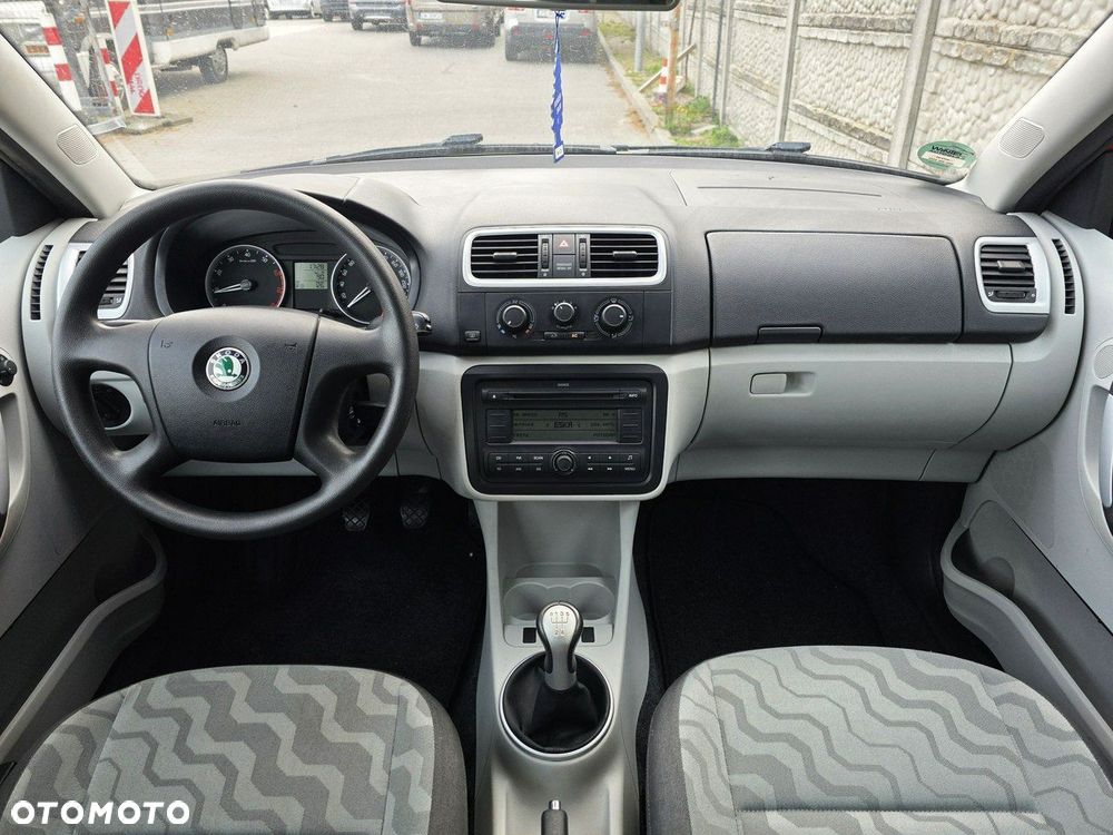 Skoda Fabia 1.2 HTP Ambition - 13