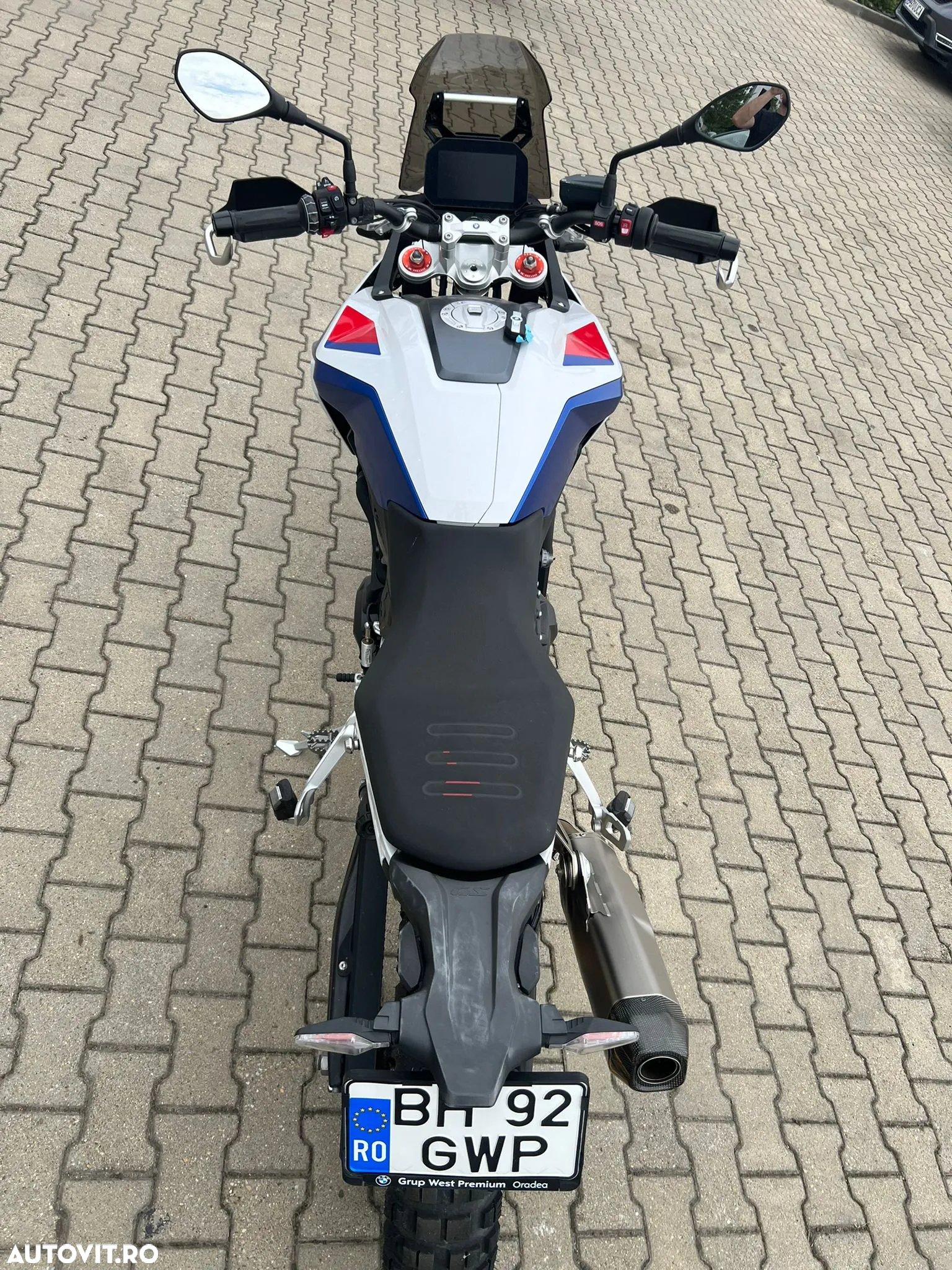 BMW F 900 GS - 4