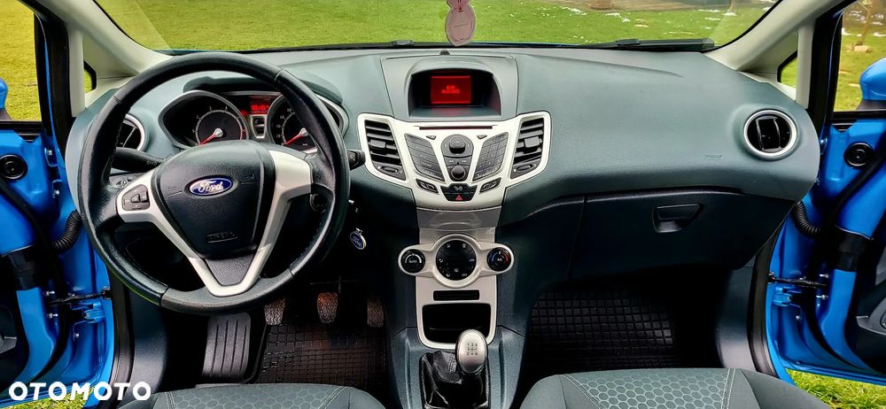 Ford Fiesta 1.25 Titanium - 12