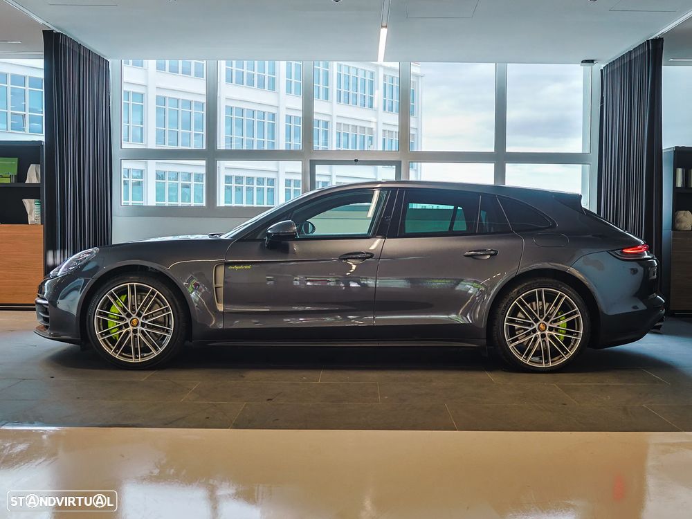 Porsche Panamera Sport Turismo 4 E-Hybrid Platinum Edition PDLS - 8