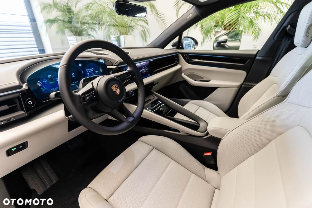 Porsche Macan 4 100kWh - 23