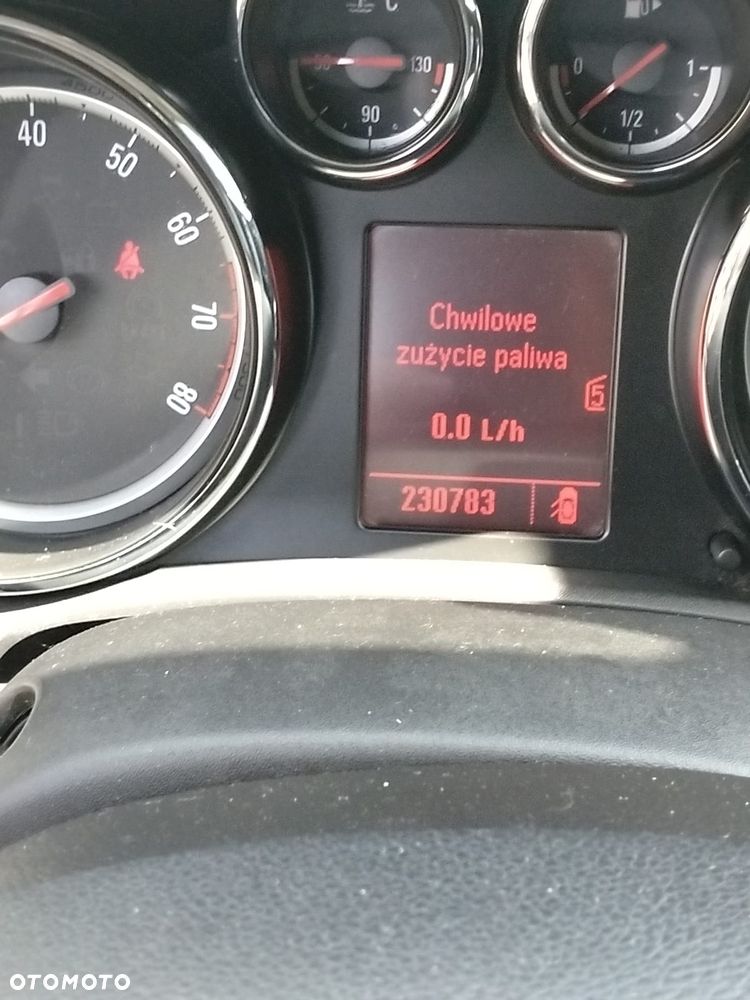 Opel Astra - 11