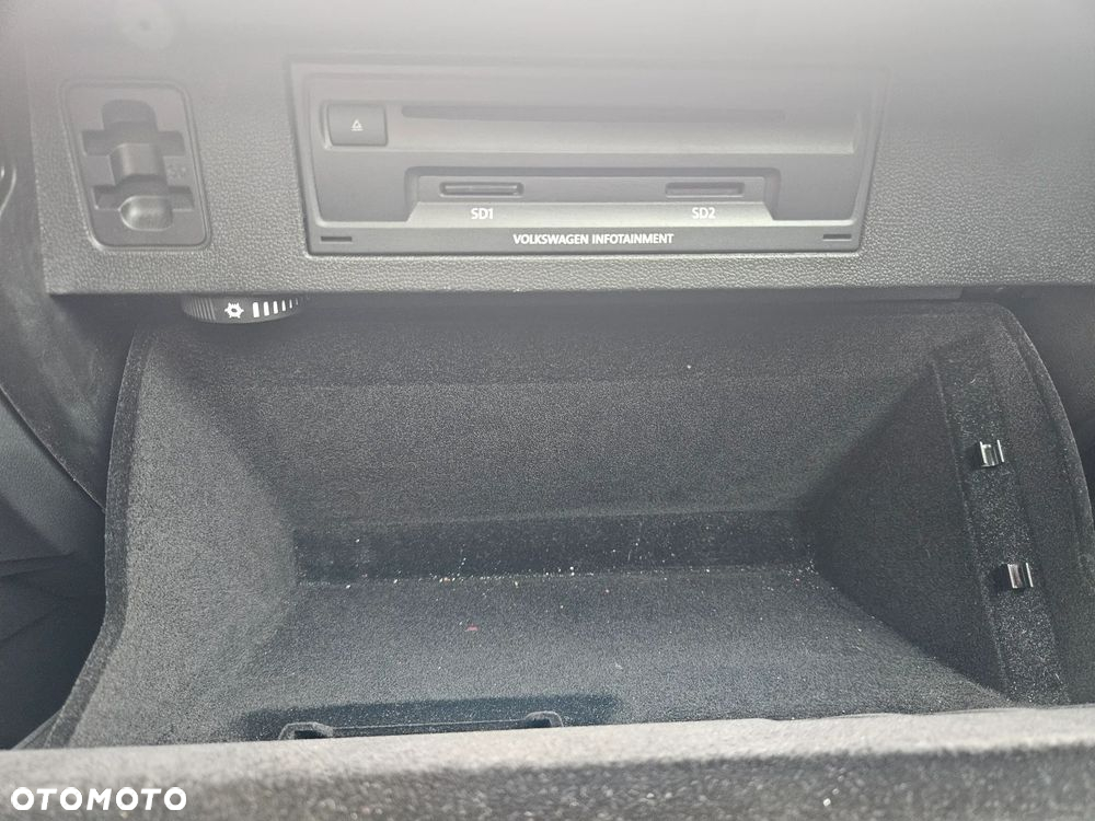 Volkswagen Passat 2.0 TDI BMT Highline DSG7 - 23