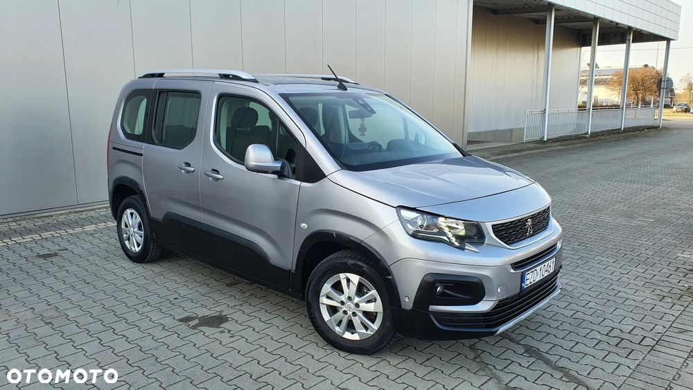 Peugeot Rifter - 17