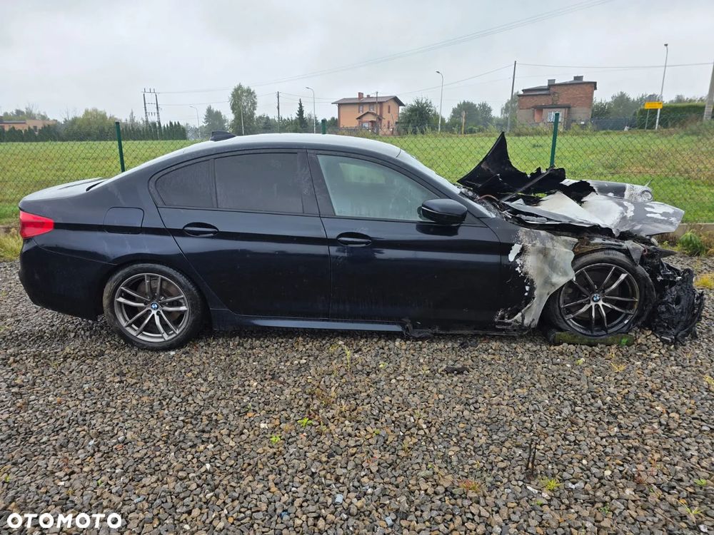 BMW Seria 5 520d xDrive M Sport sport - 4