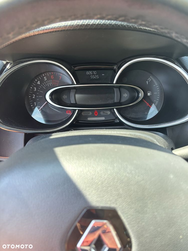 Renault Clio - 8