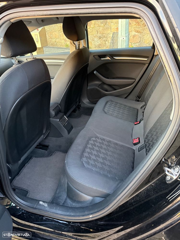 Audi A3 Sportback - 8