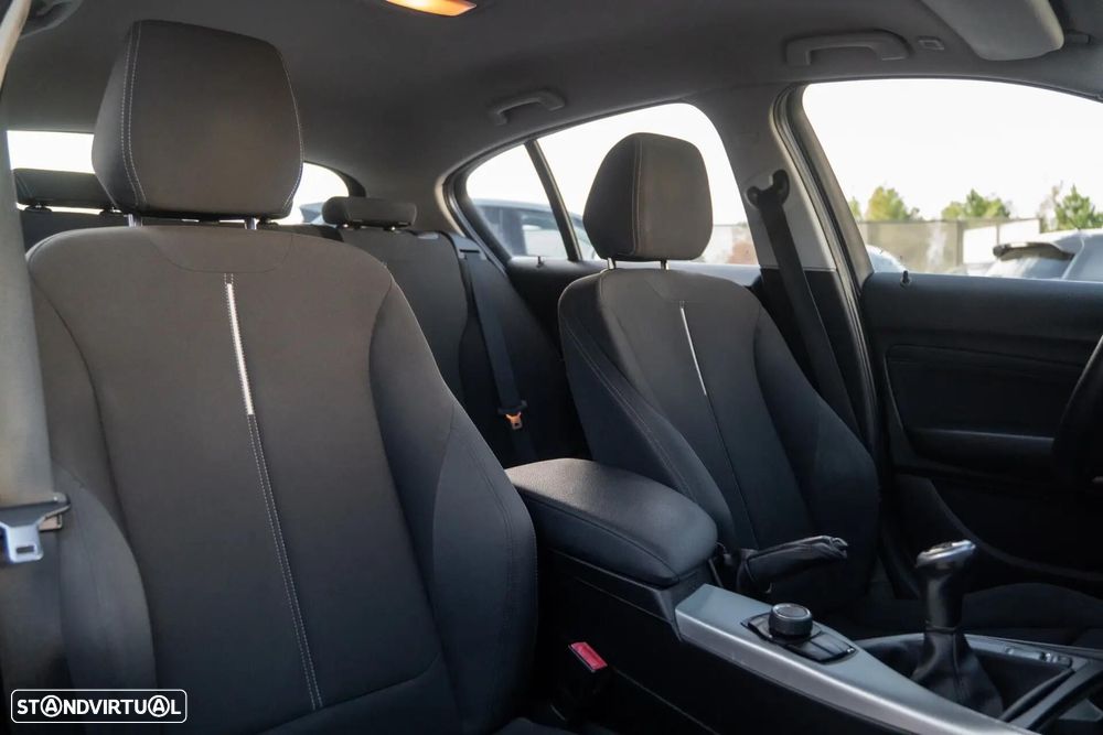 BMW 116 d EDynamics Line Sport - 28