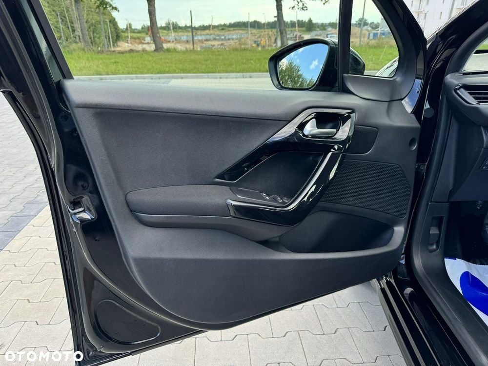 Peugeot 208 BlueHDi 100 Active - 15