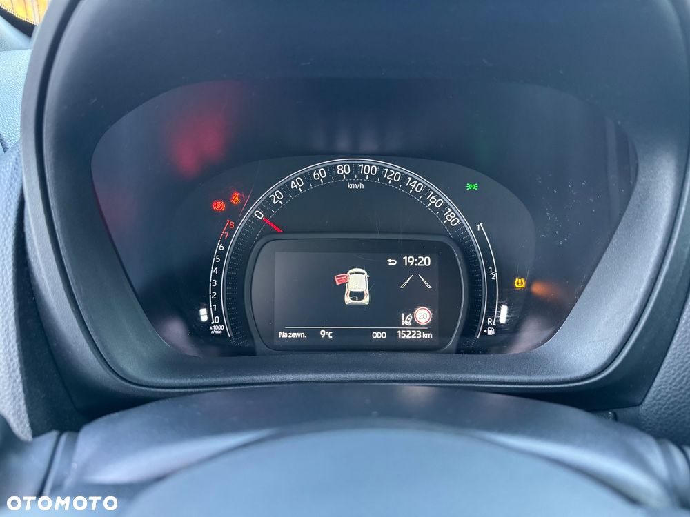 Toyota Aygo X 1.0 VVT-i Selection - 8