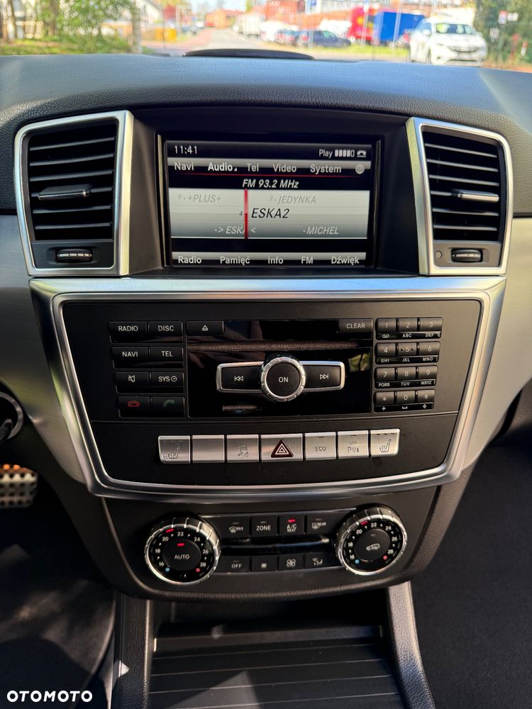 Mercedes-Benz ML 350 BlueTEC 4MATIC 7G-TRONIC - 24