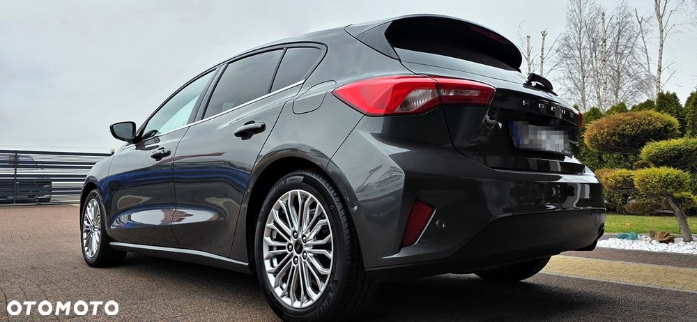 Ford Focus 1.5 EcoBoost Titanium Business - 22