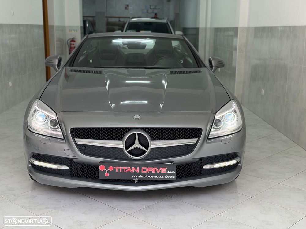Mercedes-Benz SLK 200 (BlueEFFICIENCY) - 13