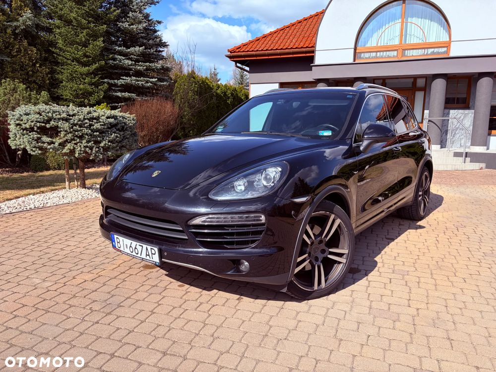 Porsche Cayenne - 2