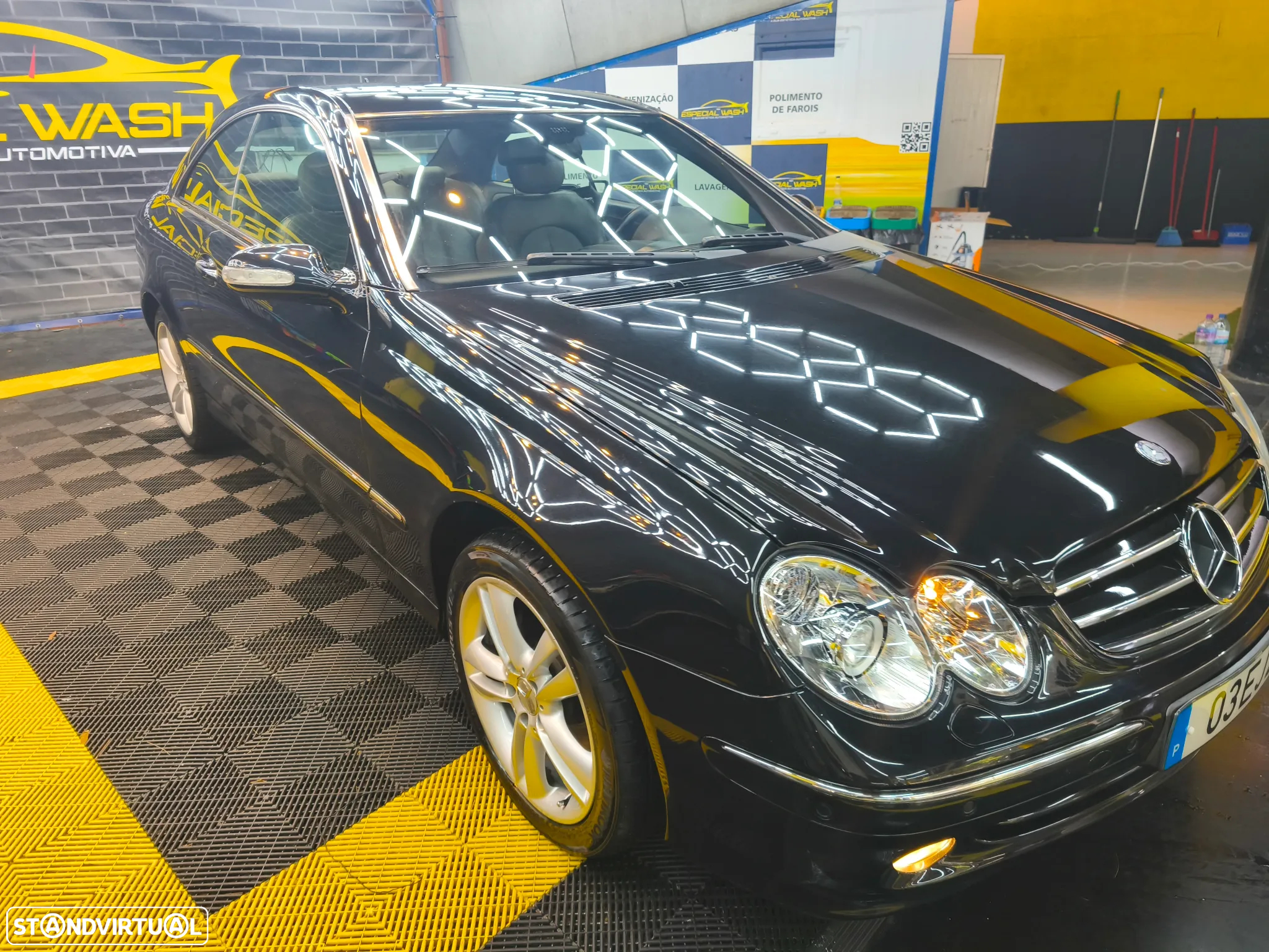 Mercedes-Benz CLK 220 CDi Avantgarde - 25