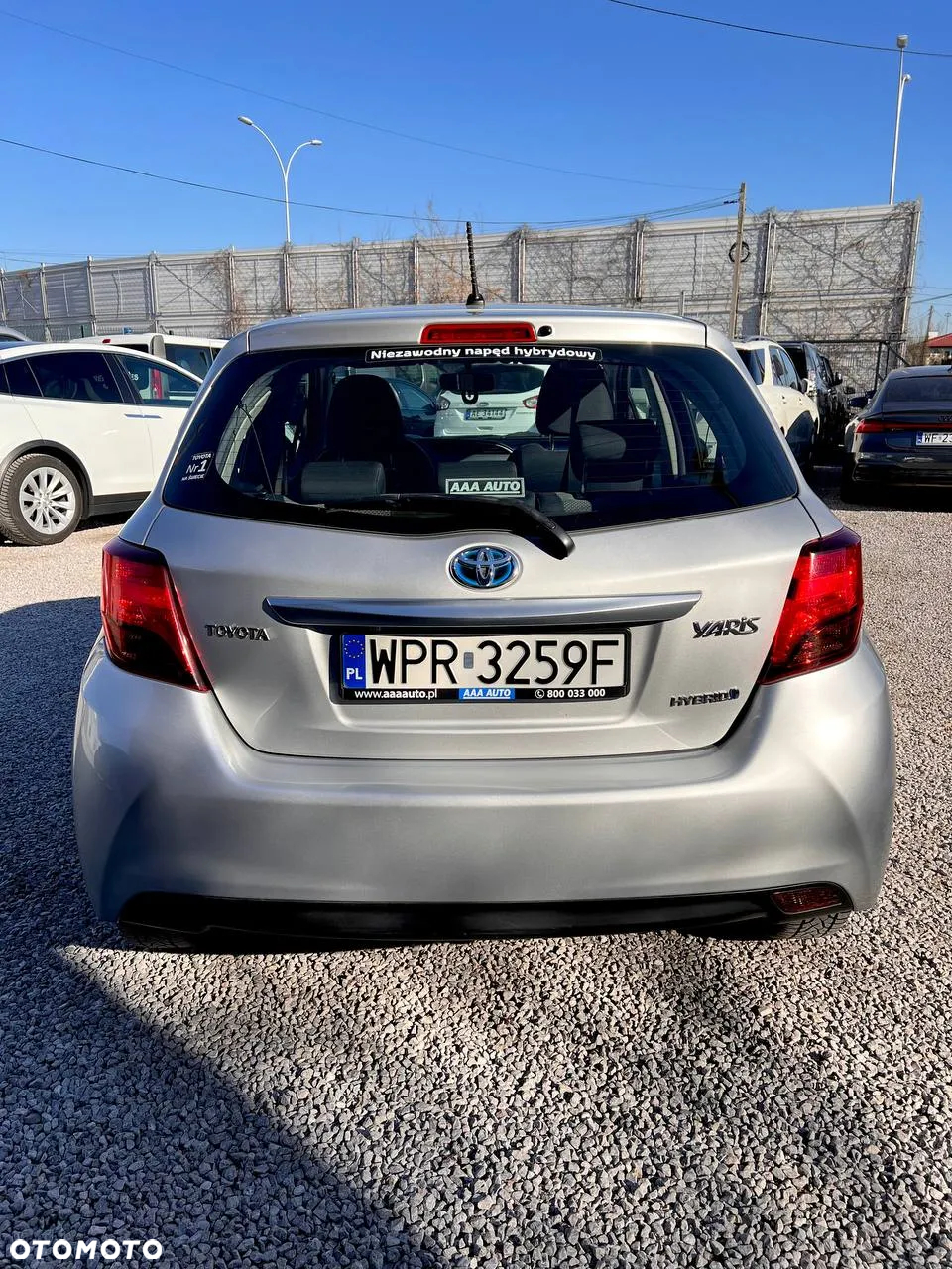 Toyota Yaris - 4