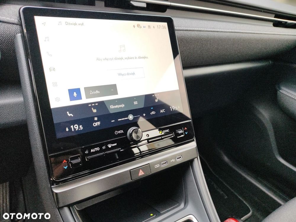 Lexus LBX 1.5 Hybrid - 16