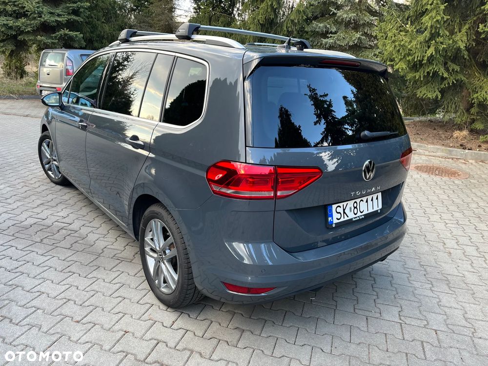 Volkswagen Touran 1.5 TSI EVO Highline DSG - 6
