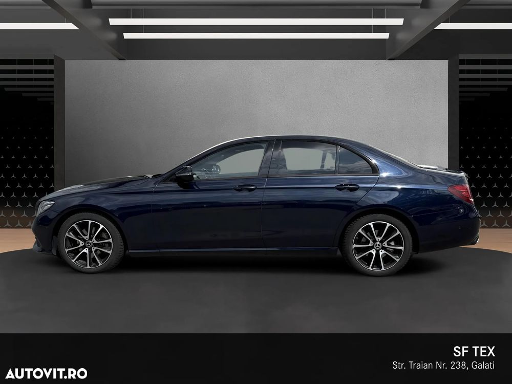 Mercedes-Benz E 220 d 4MATIC Aut. - 4