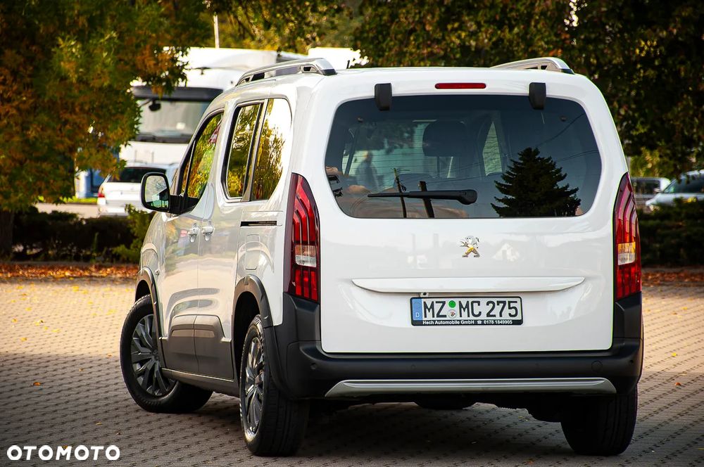 Peugeot Rifter 130 L1 EAT8 GT - 17