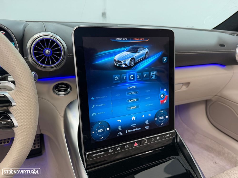 Mercedes-Benz SL 63 AMG 4Matic+ - 12