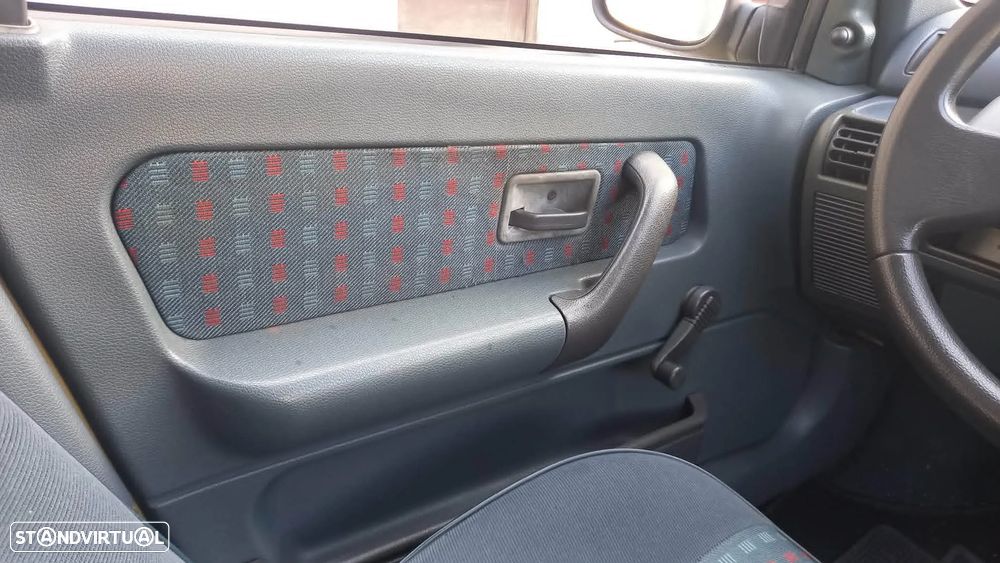 Renault Clio 1.2 RN - 8