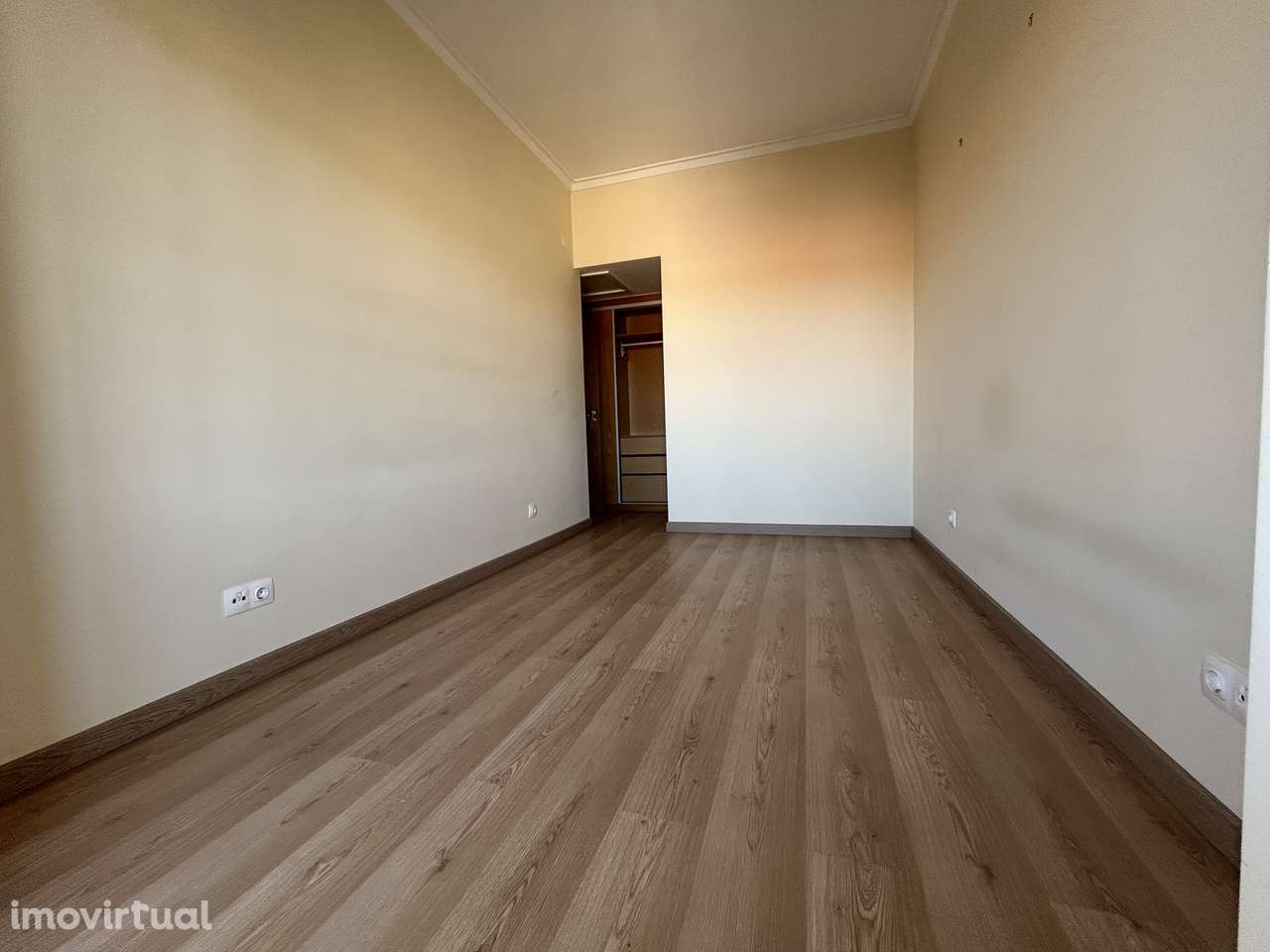 T2 LUMIAR central com garagem - Grande imagem: 5/25