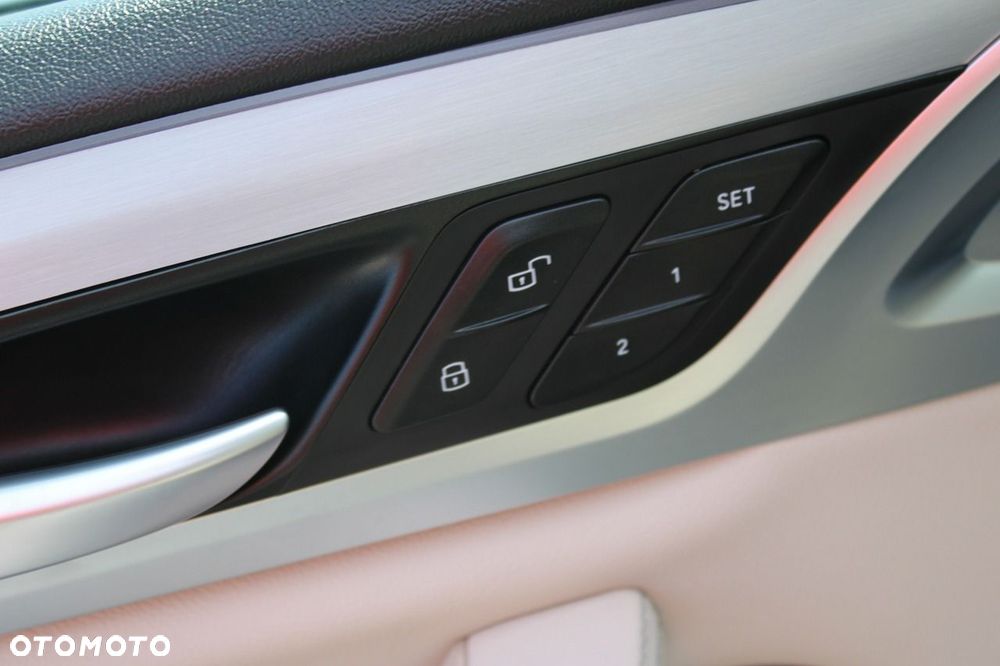 BMW X4 - 21