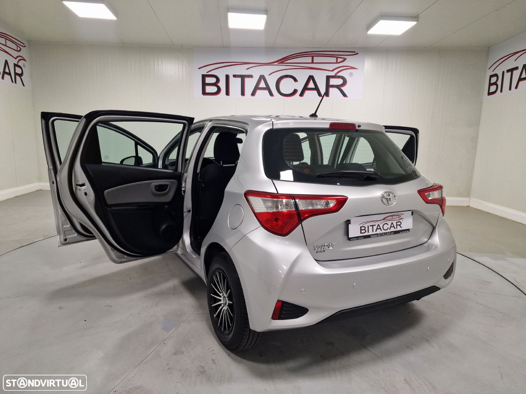 Toyota Yaris - 34