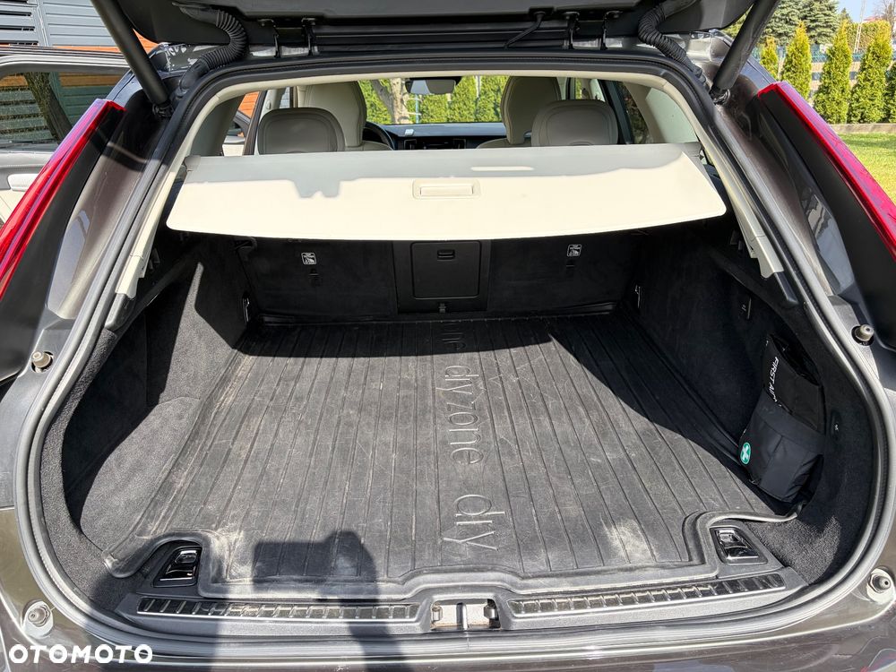 Volvo V90 D4 Inscription - 7