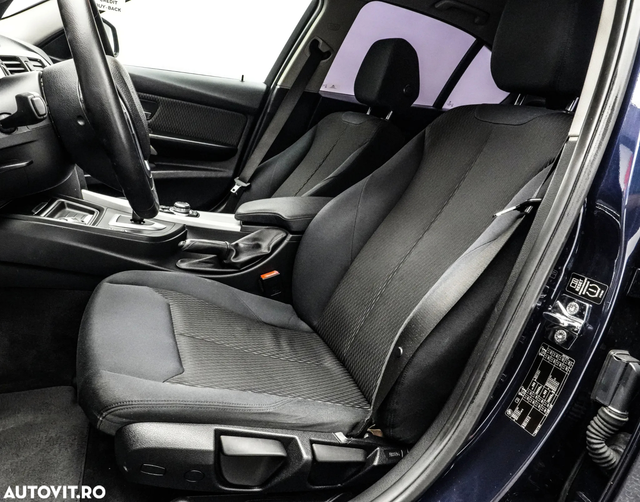 BMW Seria 3 - 11