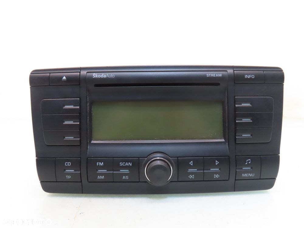 RADIO SKODA OCTAVIA II 1Z0035161B - 1