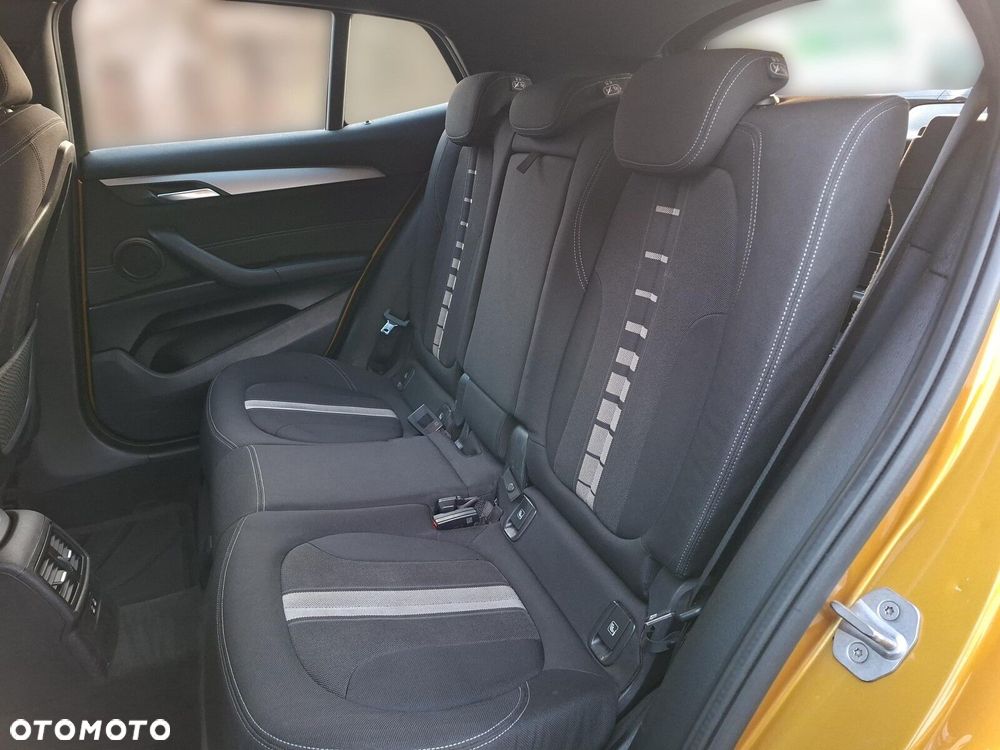 BMW X2 sDrive20i Advantage - 21
