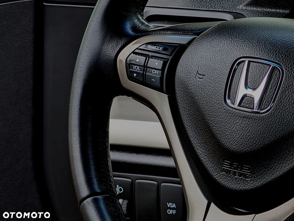 Honda Accord - 32