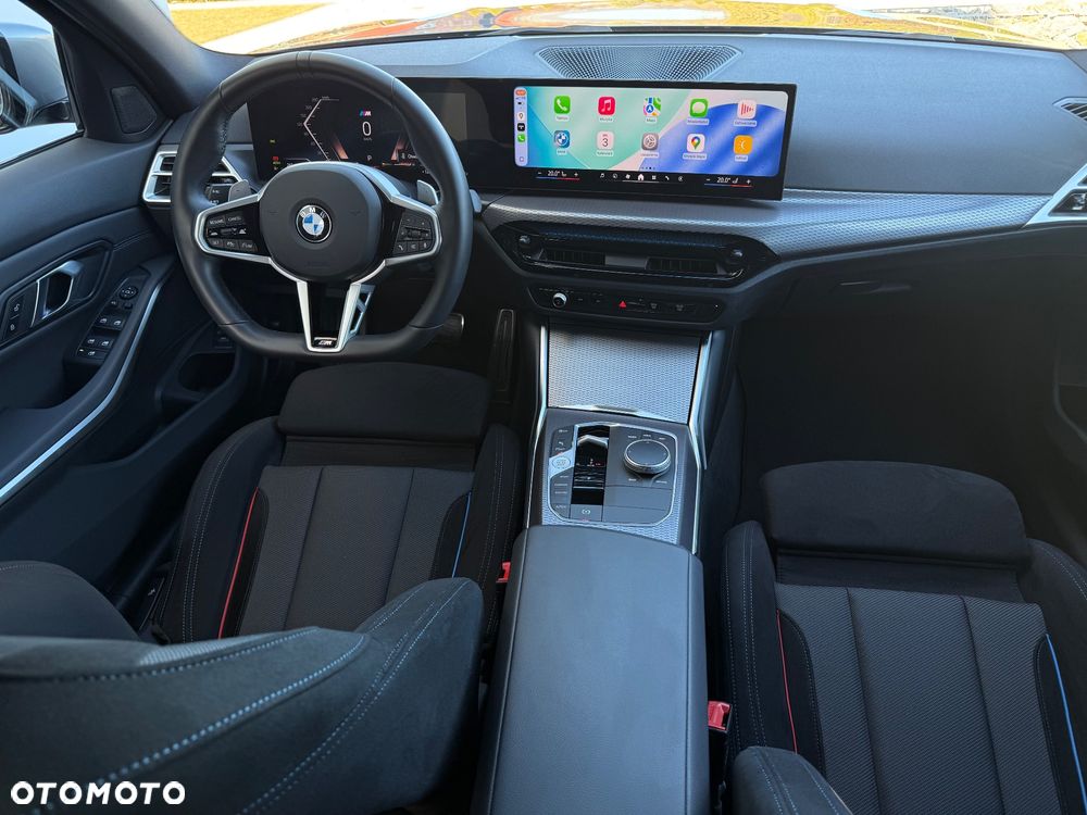 BMW Seria 3 330i xDrive M Sport - 29