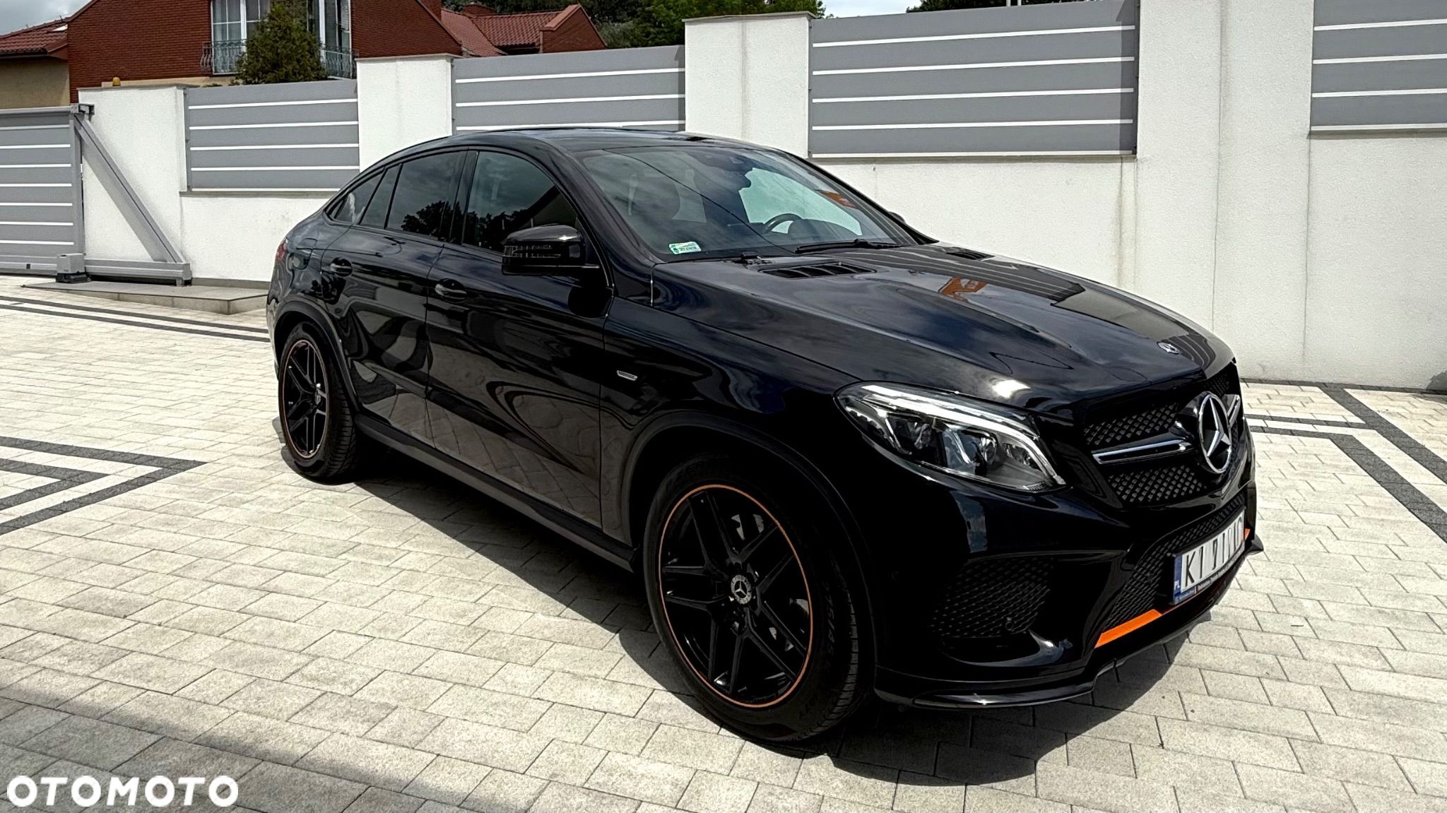 Mercedes-Benz GLE 400 4-Matic 9G-TRONIC - 1