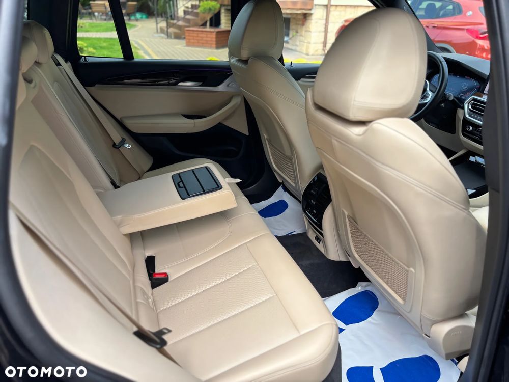 BMW X3 xDrive20d M Sport Edition - 13