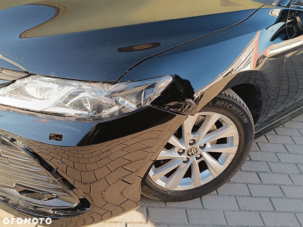 Toyota Camry 2.5 Hybrid Comfort CVT - 10