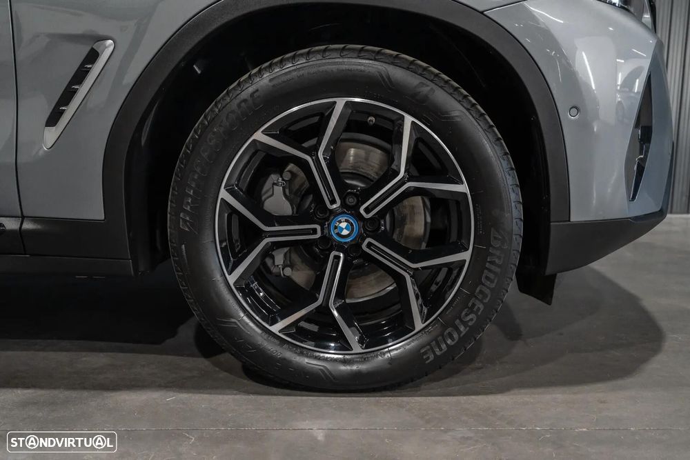 BMW X3 30 e xDrive xLine - 42