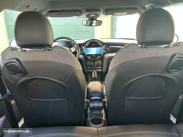 MINI 3 Portas Cooper Sport Edition Auto - 27