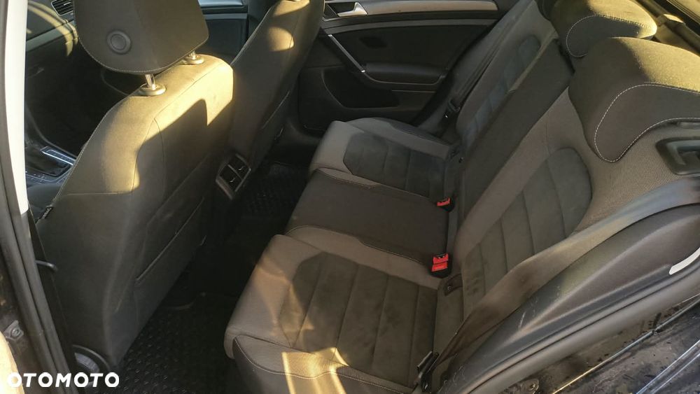 Volkswagen Golf 1.6 TDI BMT Highline DSG - 17