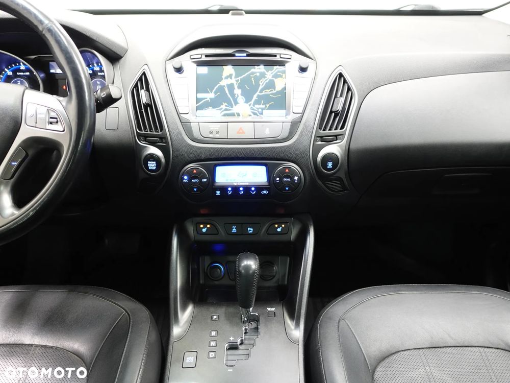 Hyundai ix35 2.0 CRDi 4WD Automatik Premium - 33